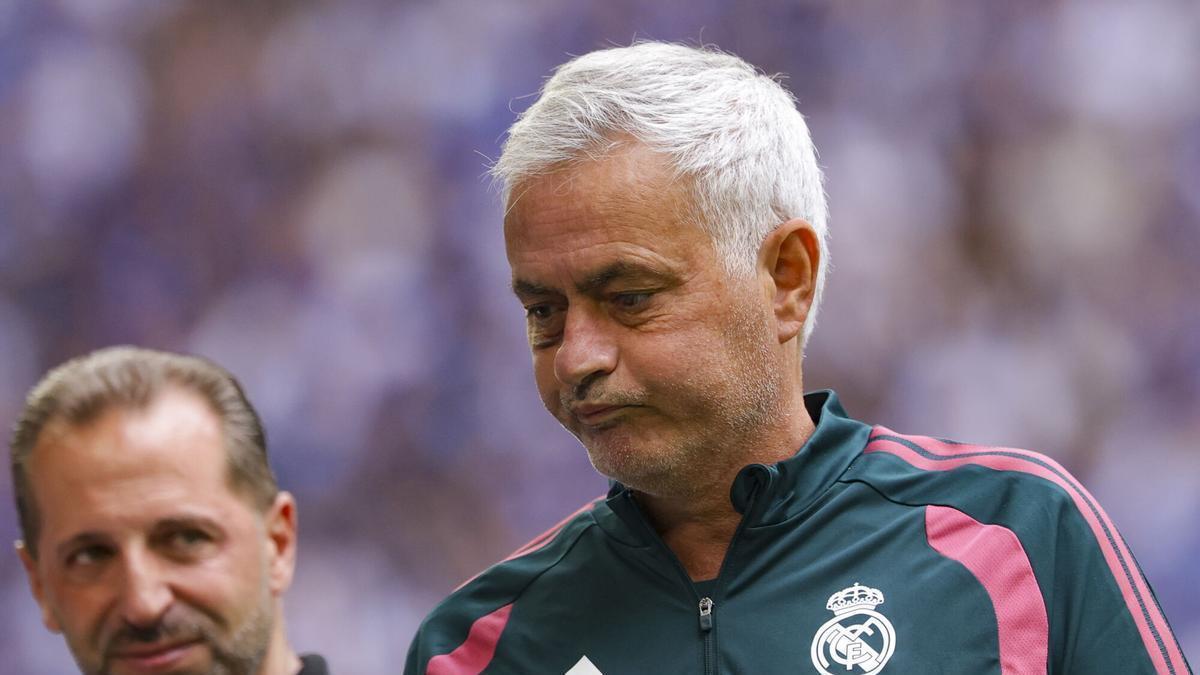 Jose Mourinho, antes del partido amistoso del Real Madrid contra el Schalke 04.