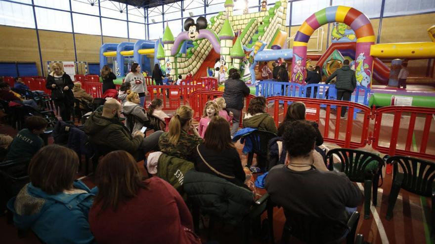 El parque infantil de Pequelandia cumple con su habitual cita tras el Año Nuevo en Corvera