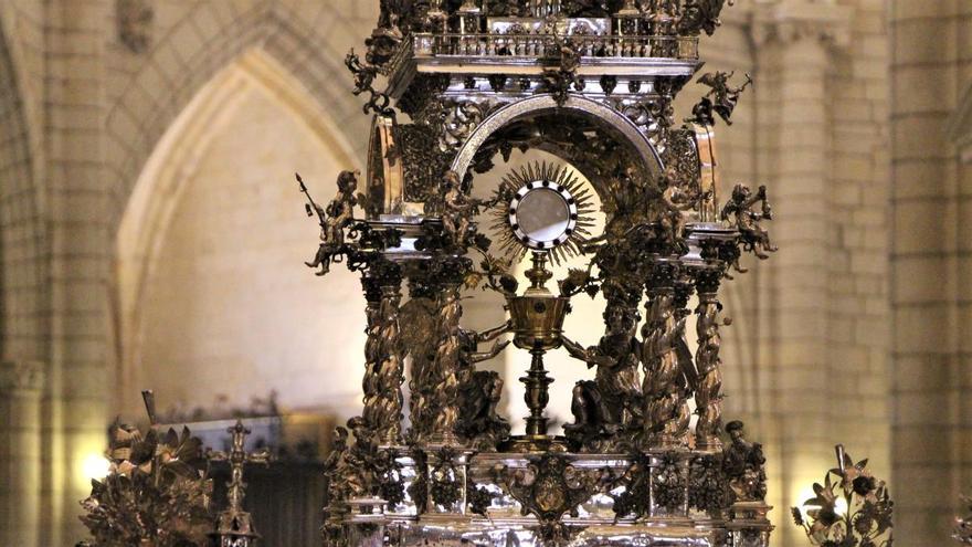 El coronavirus traslada el Corpus al interior de la Catedral