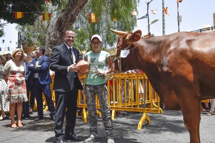 ENTREGA PREMIOS FERIA DE GANADO Y PROCESION ...