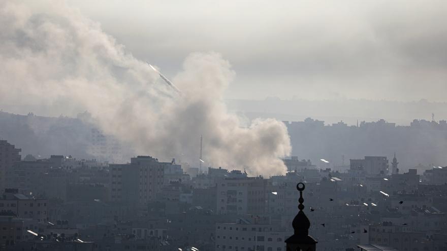 Israel parla d&#039;almenys 40 morts i 750 ferits per l&#039;atac massiu de Hamàs