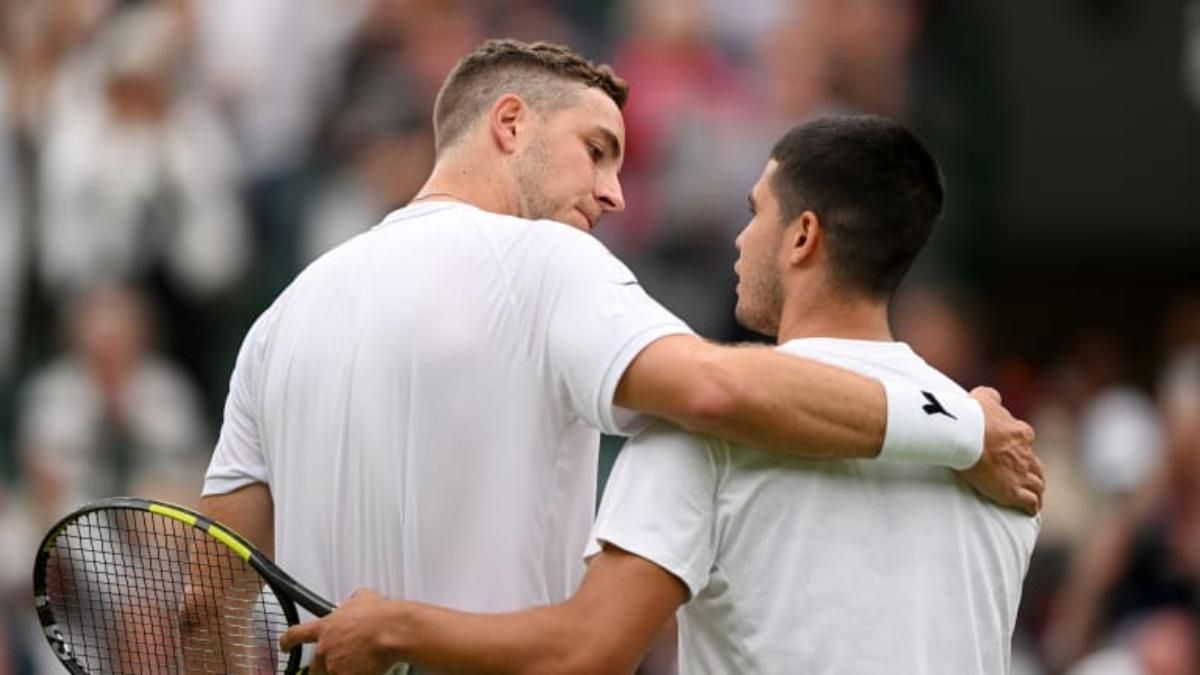 Alcaraz y Struff en Wimbledon 2022