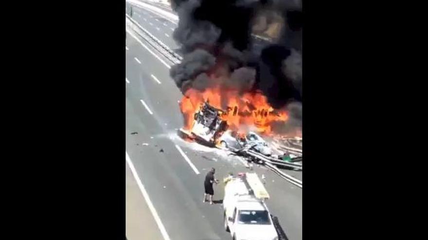 Un testigo graba el accidente de Elche minutos después de producirse