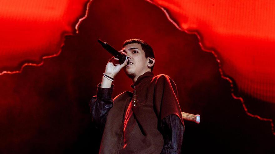 El milagro de Milo J, el joven prodigio que hace trap como si fueran boleros: revienta el Movistar Arena con sólo 19 años