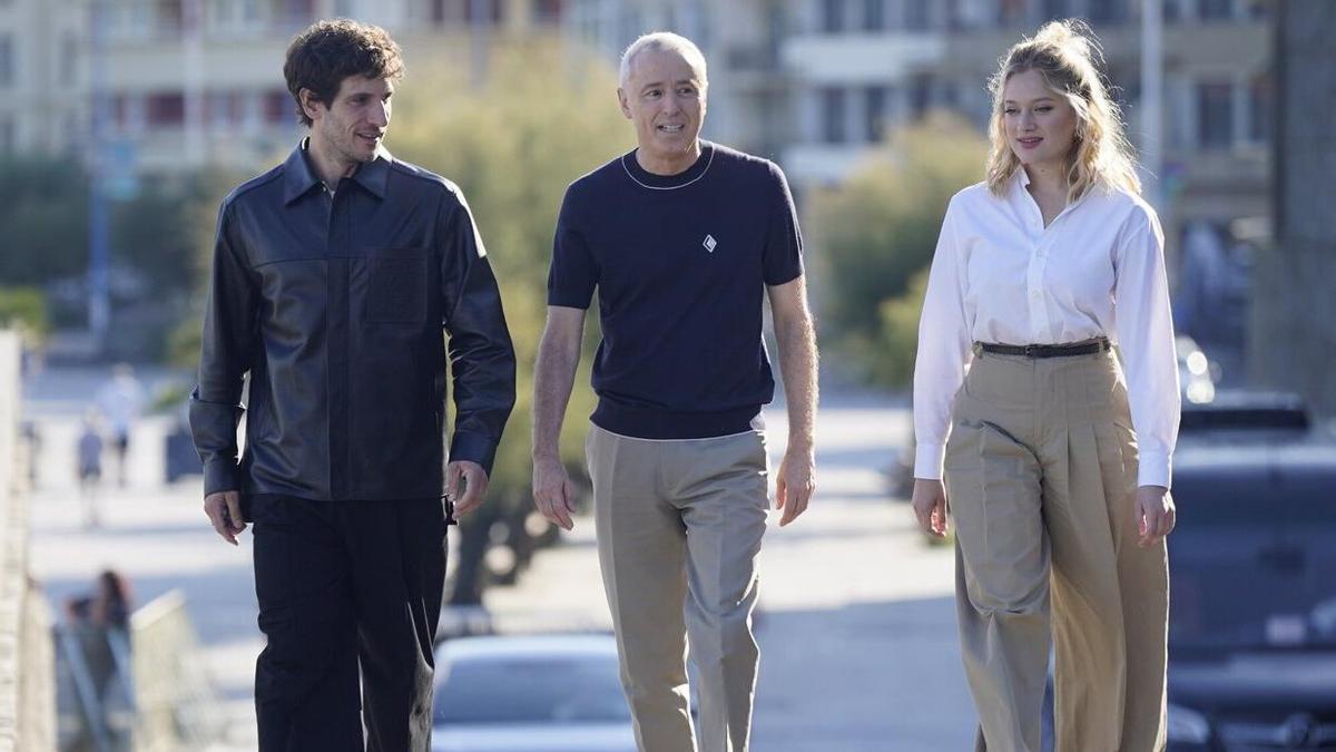 Quin Gutiérrez, Robin Campillo y Nadia Tereszkiewicz.