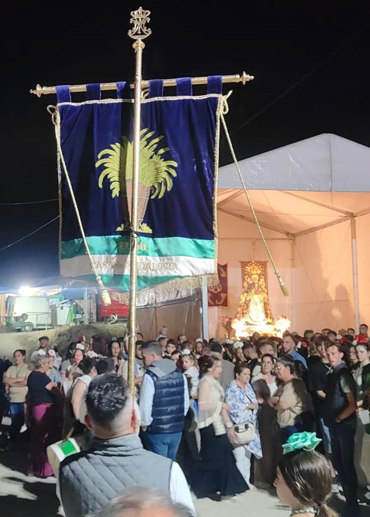 La procesión finalizó a las 3.30 horas.