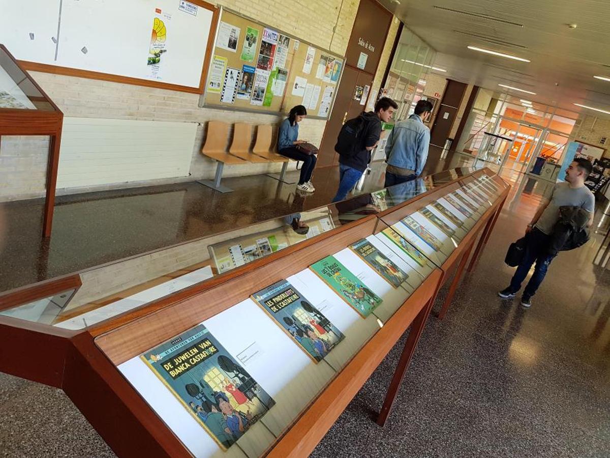 Auténtica devoción por Tintín en la Facultad de Filología