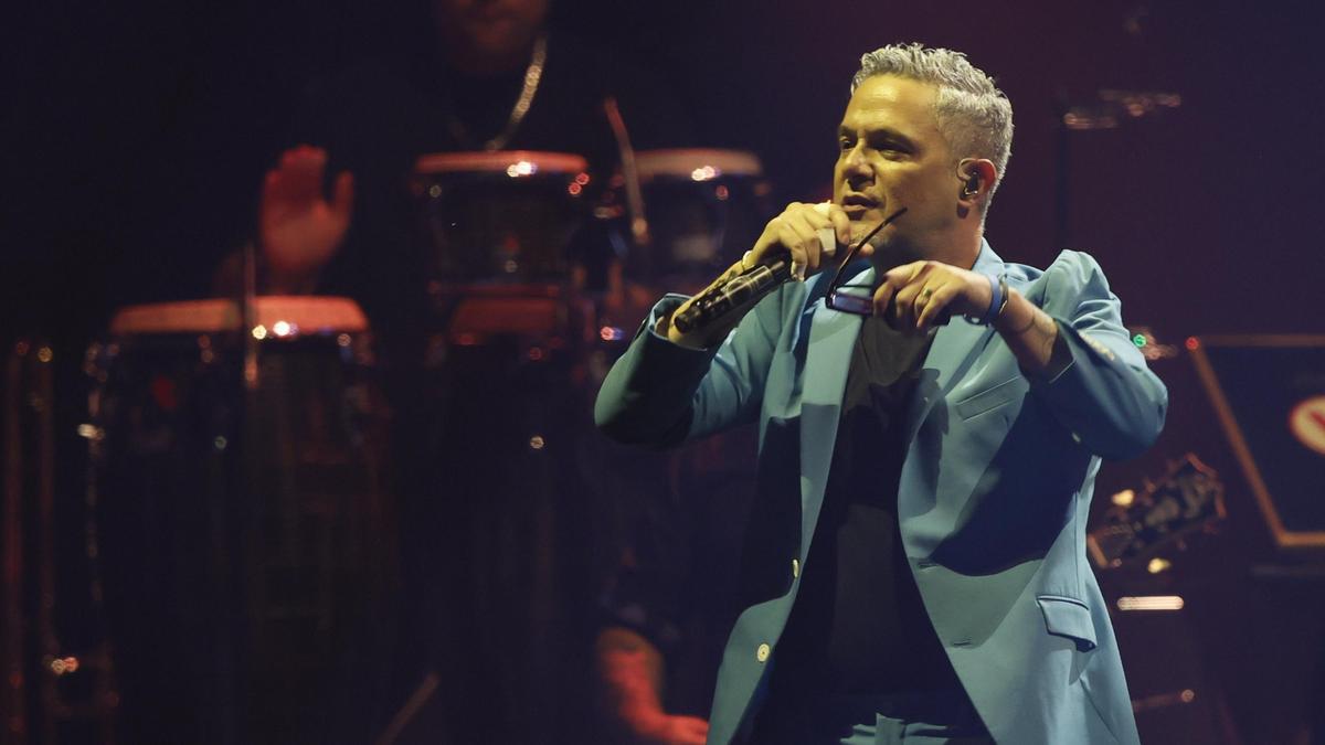 Alejandro Sanz, durante su concierto en el Wizink Center de Madrid.
