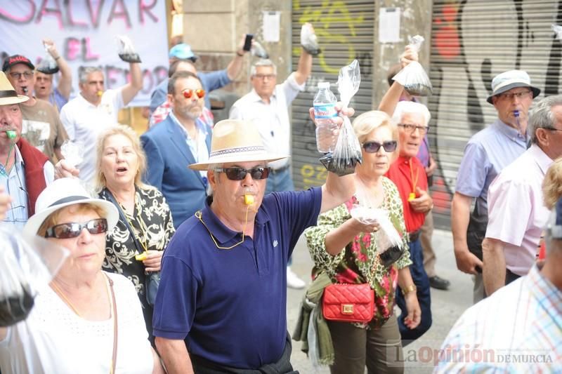 Los lodos del Mar Menor llegan a Murcia