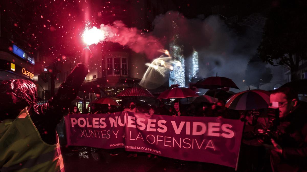 Asturias muestra su rechazo a la violencia contra las mujeres: todas las protestas por concejos