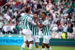 Jacobo González y el Córdoba CF: de villano a héroe y otro gol decisivo en El Arcángel
