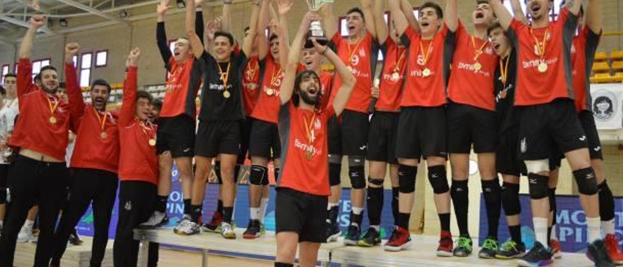 El Xàtiva Voleibol se proclama campeón de España en juveniles por primera vez
