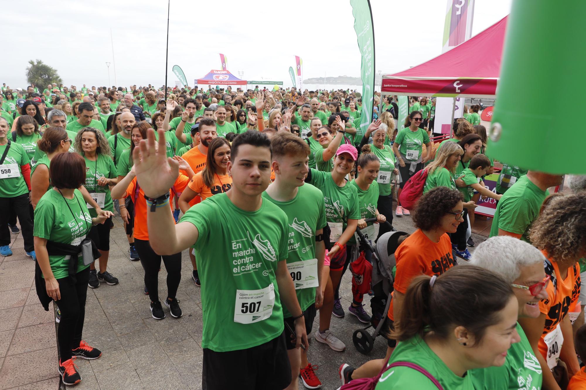 Marcha contra el cáncer en Gijón