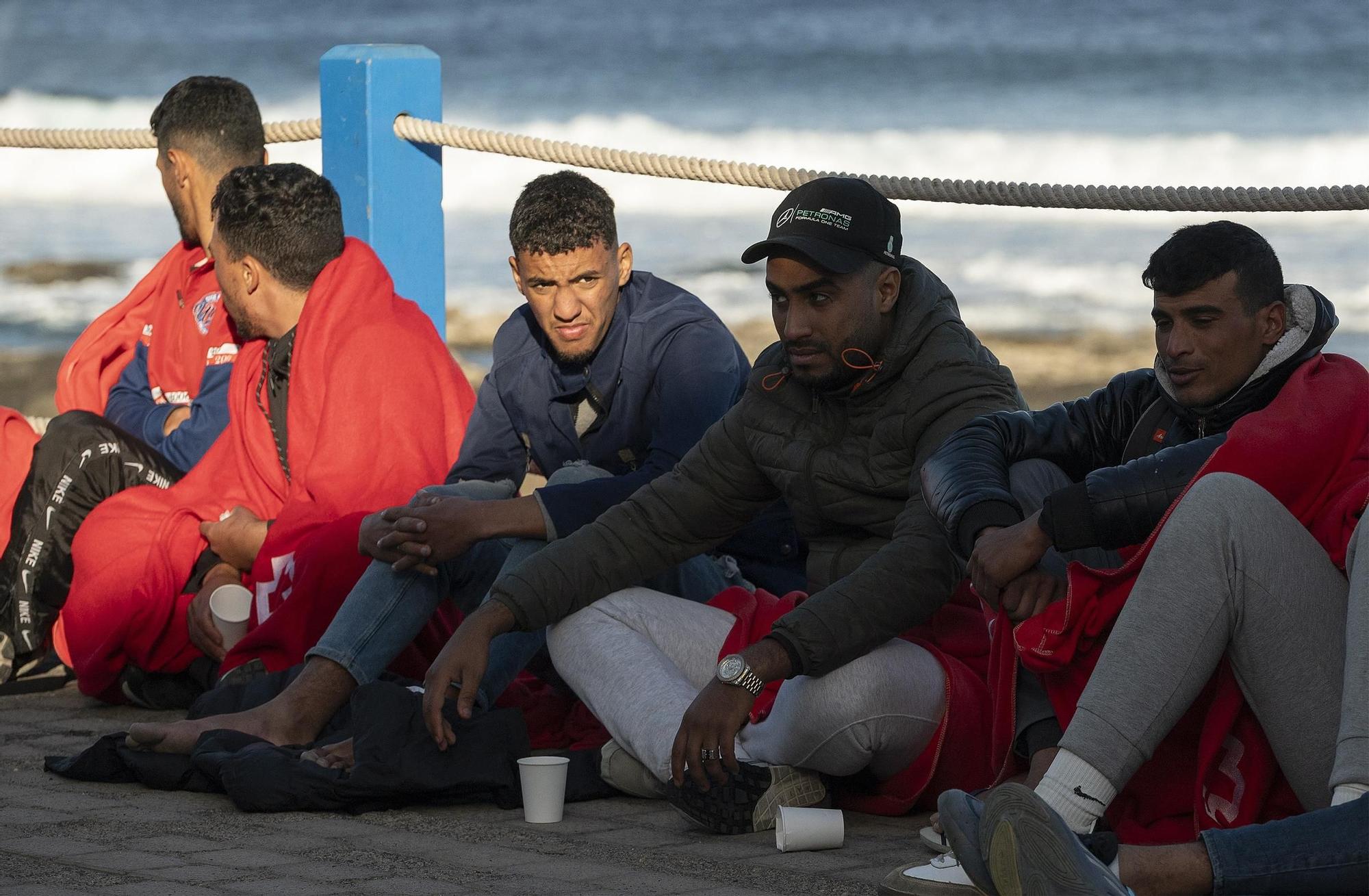 Una patera con 31 migrantes llega por sus propios medios a Lanzarote