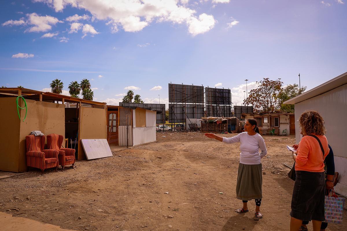 El Ayuntamiento de Córdoba adecenta cinco campamentos rumanos