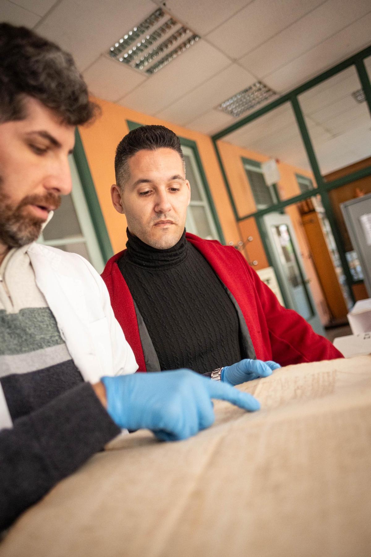 Daniel Melián, responsable del Archivo Histórico de La Laguna