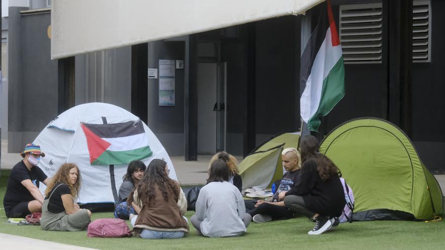 Alumnado de la ULPGC se suma a las acampadas en apoyo a Palestina