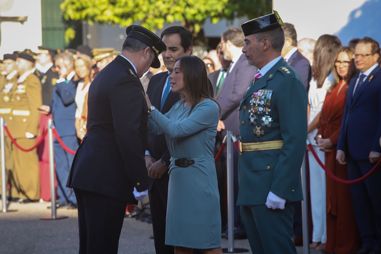 La Guardia Civil celebra con los cordobeses el Día del Pilar