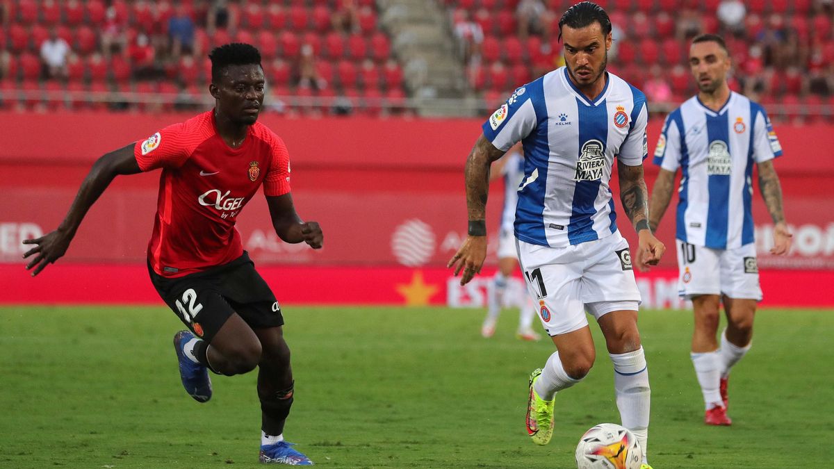 Un pobre Espanyol pateix el primer revés Un pobre Espanyol pateix el primer revés