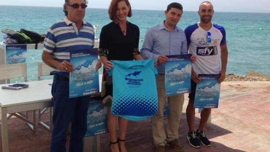 La travesía Tabarca-Alicante  reúne el domingo a 34 nadadores