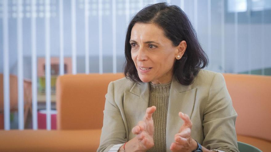 Eva Bajo, nueva directora del Instituto de Medicina Legal de Las Palmas: &quot;La escasez de personal es un lastre, necesitamos refuerzos&quot;