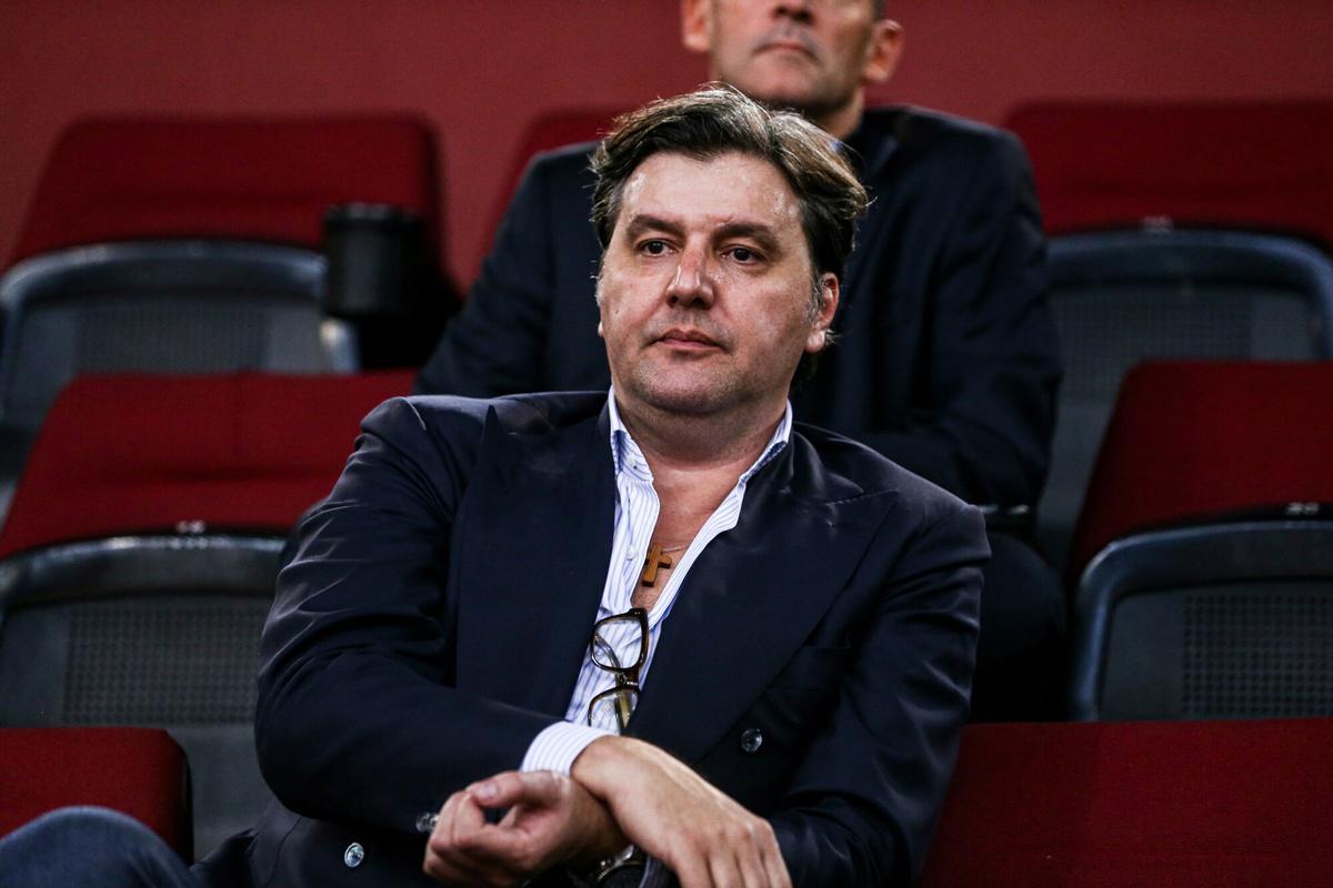 Piraeus (Greece), 10/11/2022.- Euroleague'Äôs President Dejan Bodiroga reacts during the Euroleague basketball match between Olympiacos Piraeus and Partizan Belgrade in Piraeus, Greece, 10 November 2022. (Baloncesto, Euroliga, Grecia, Belgrado, Pireo) EFE/EPA/GEORGIA PANAGOPOULOU