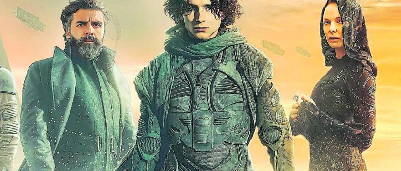 Oscar Isaac, Timothée Chalamet y Rebecca Ferguson, en una imagen promocional de la nueva versión de Dune. | INFORMACIÓN