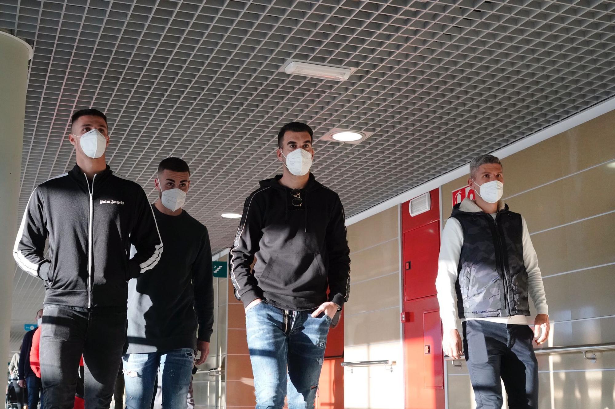 Visita del Real Mallorca al Hospital de Son Espases