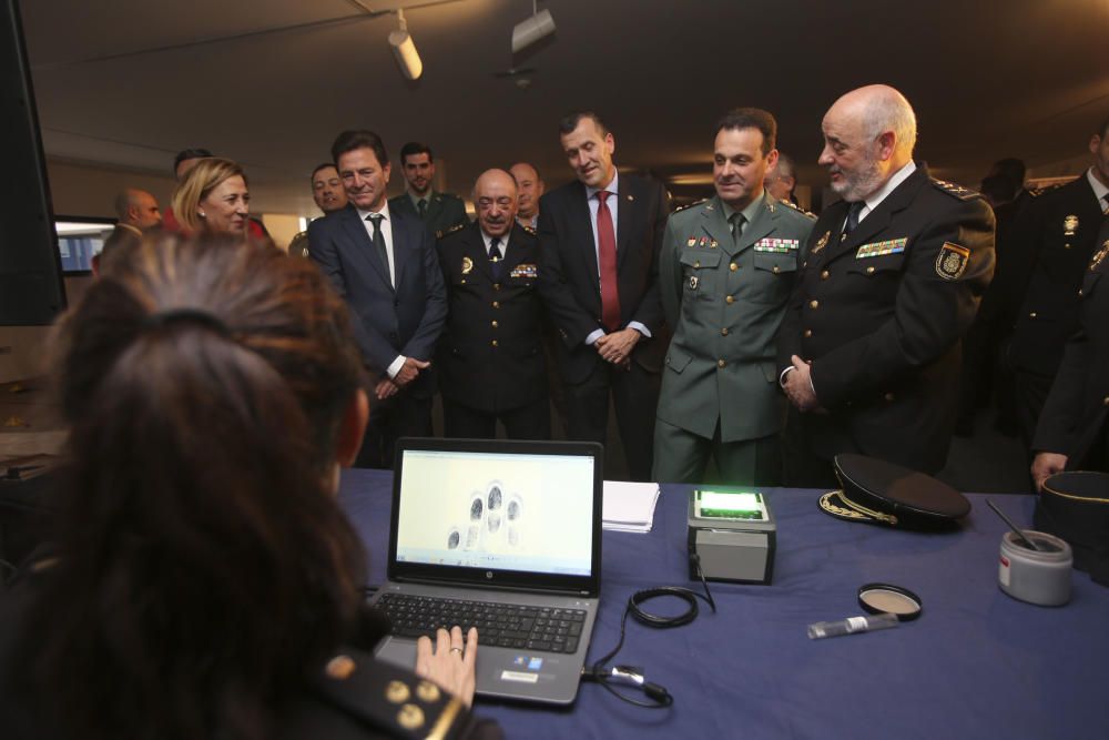 La exposición de Policía Científica se ha inaugurado en el ADDA.