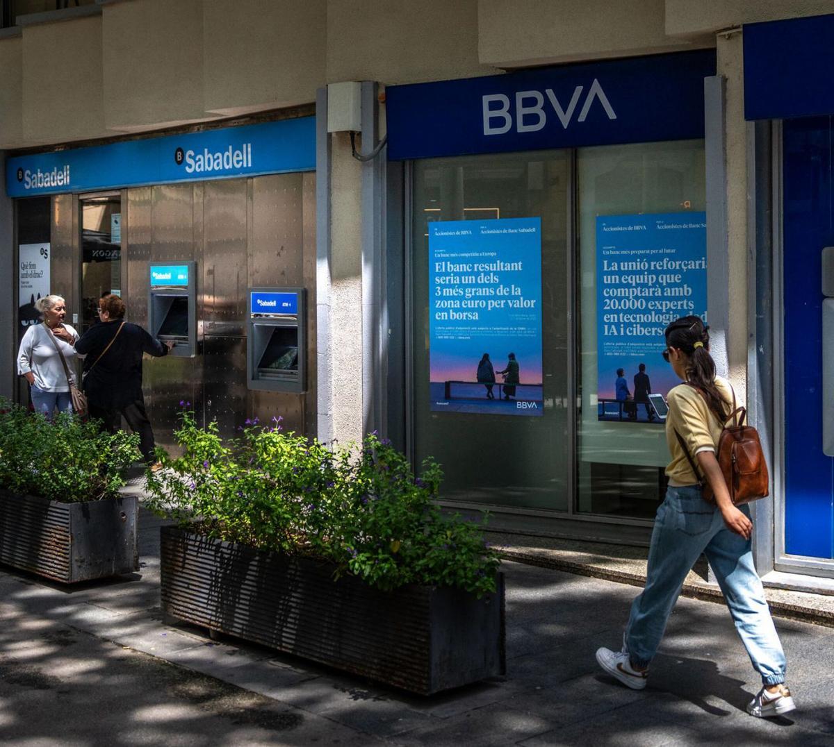 Entre l’alegria reprimida i el càlcul del pas següent Entre l’alegria reprimida i el càlcul del pas següent