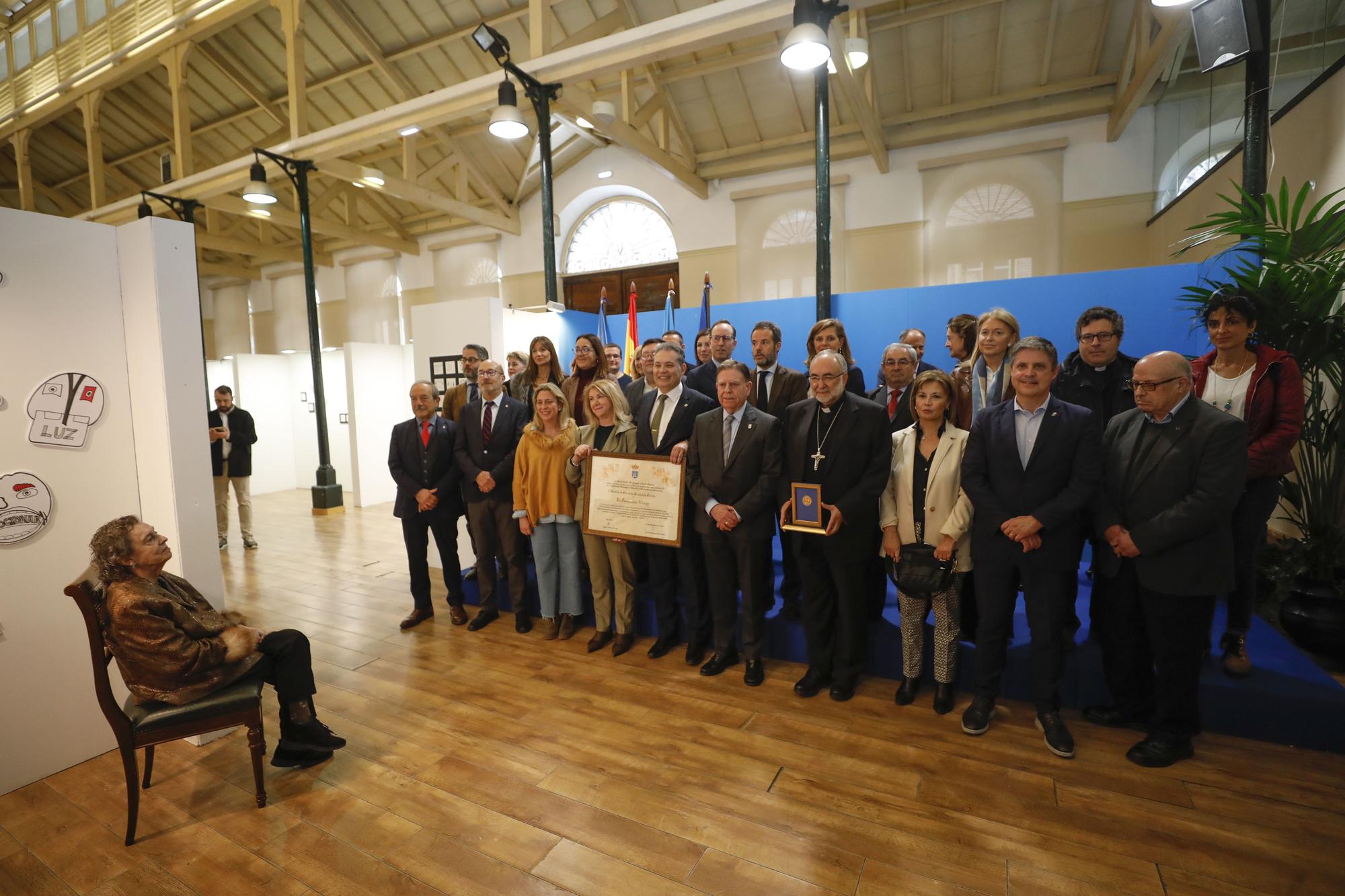 La Fundación Vinjoy, Medalla de Oro de Oviedo por su "compromiso, dignidad y justicia"