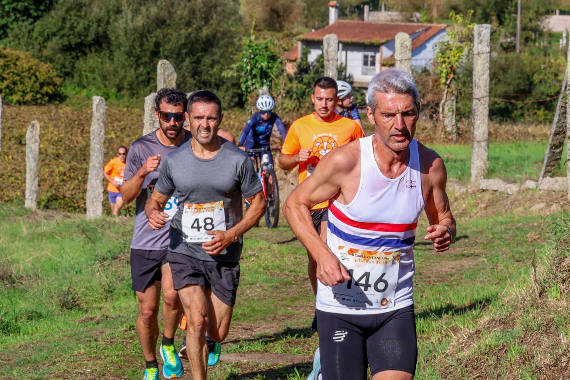 Andaina y carrera solidaria por niños como Leo Diz