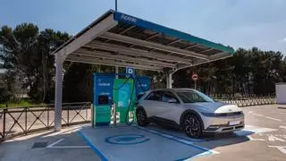 Moeve alcanza las 100 estaciones con puntos de carga eléctrica ultrarrápida en España y Portugal
