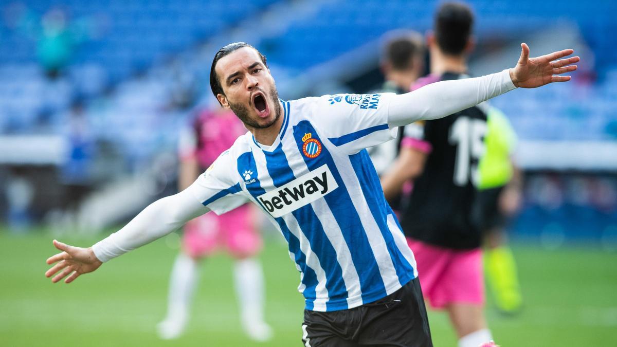 Raúl de Tomás celebra un gol con el RCD Espanyol.