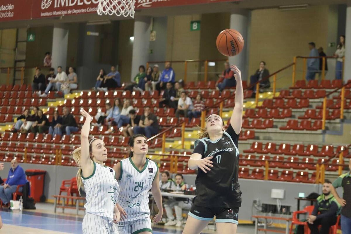 El derbi femenino Coto Córdoba - Cordobasket, en imágenes