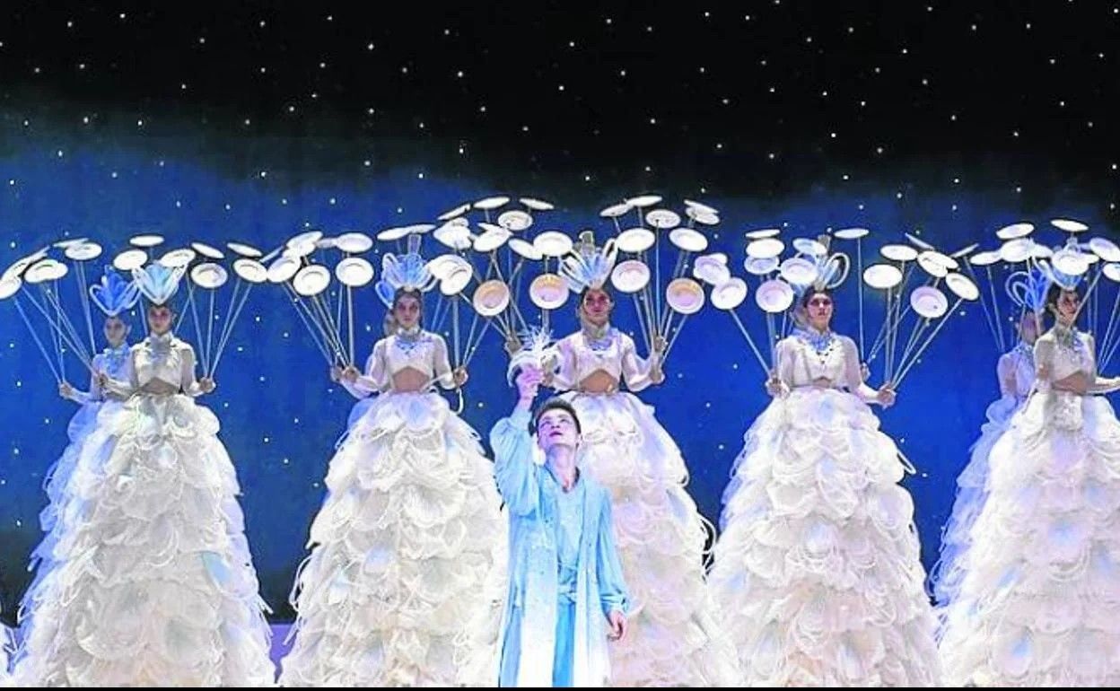 El Gran Circo Acrobático de China regresa con las entradas casi agotadas.