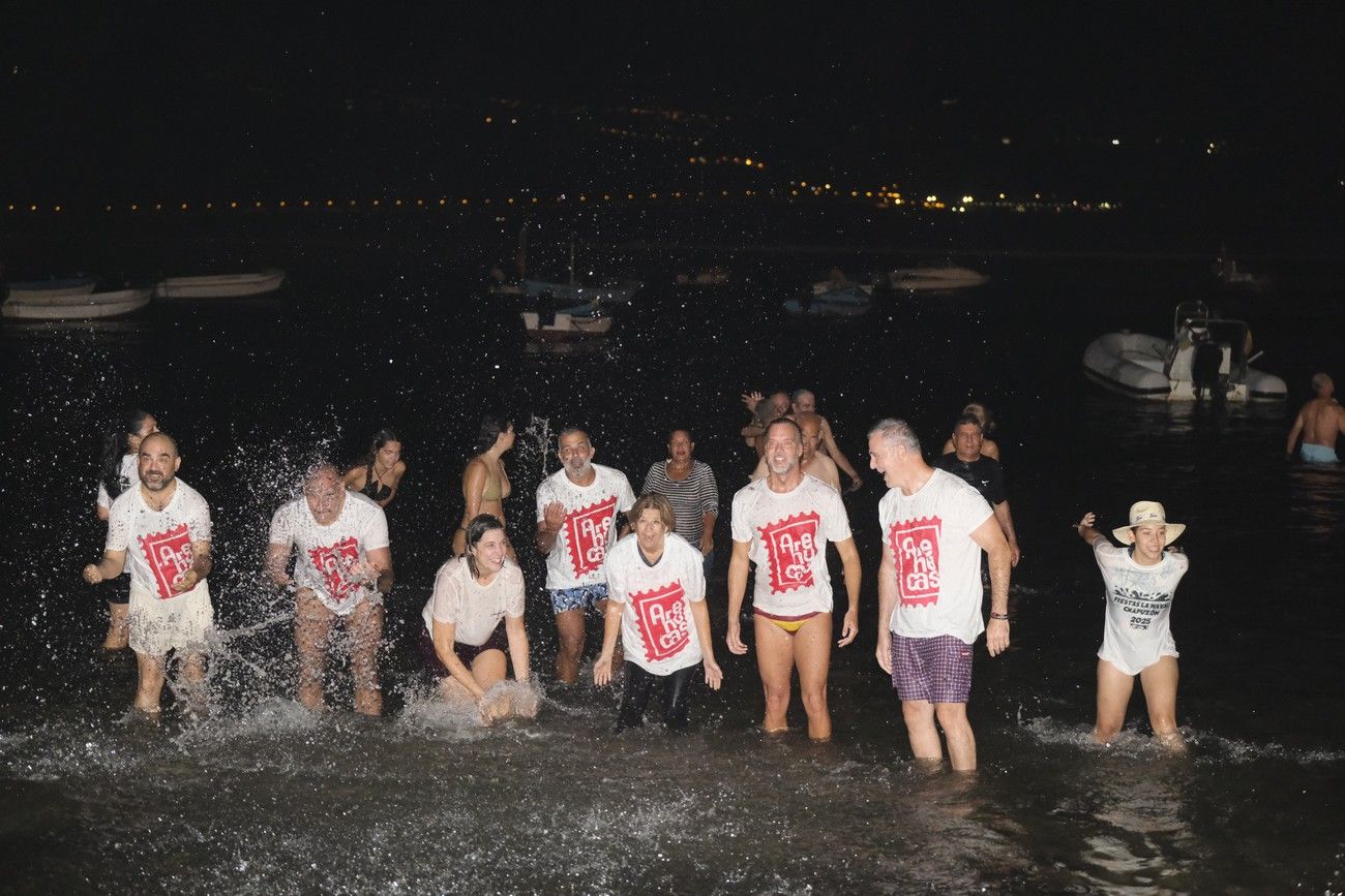 El Chapuzón de la Naval 2025, en imágenes