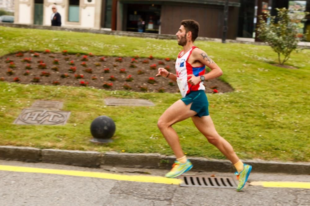 Participantes en la carrera "Dona vida"