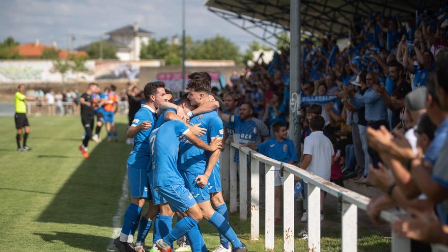 GALERÍA | Las mejores imágenes del partido entre el CD Villaralbo y el Briviesca