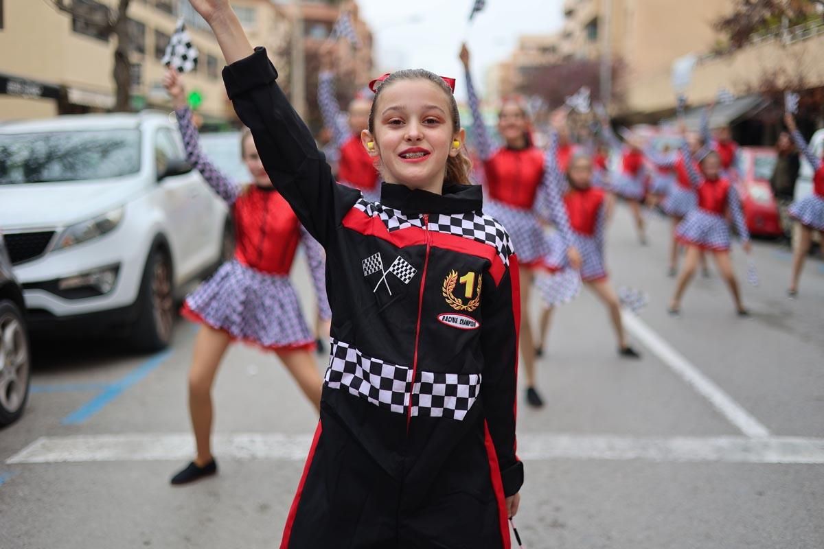 Búscate en las imágenes de la rúa de Carnaval de Ibiza