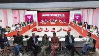 Sánchez señala el "agujero" electoral en Madrid y Andalucía y Ferraz pide una "reflexión" a estos territorios