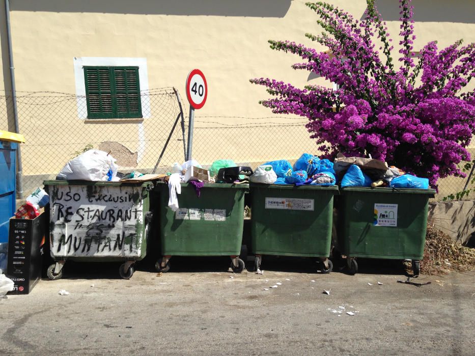 Los vecinos de Palma, hartos de la basura