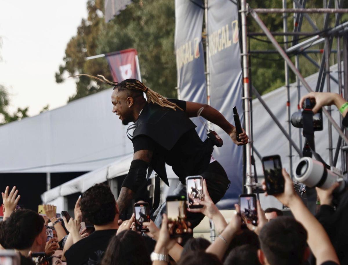 El perreo se adueña de la fiesta