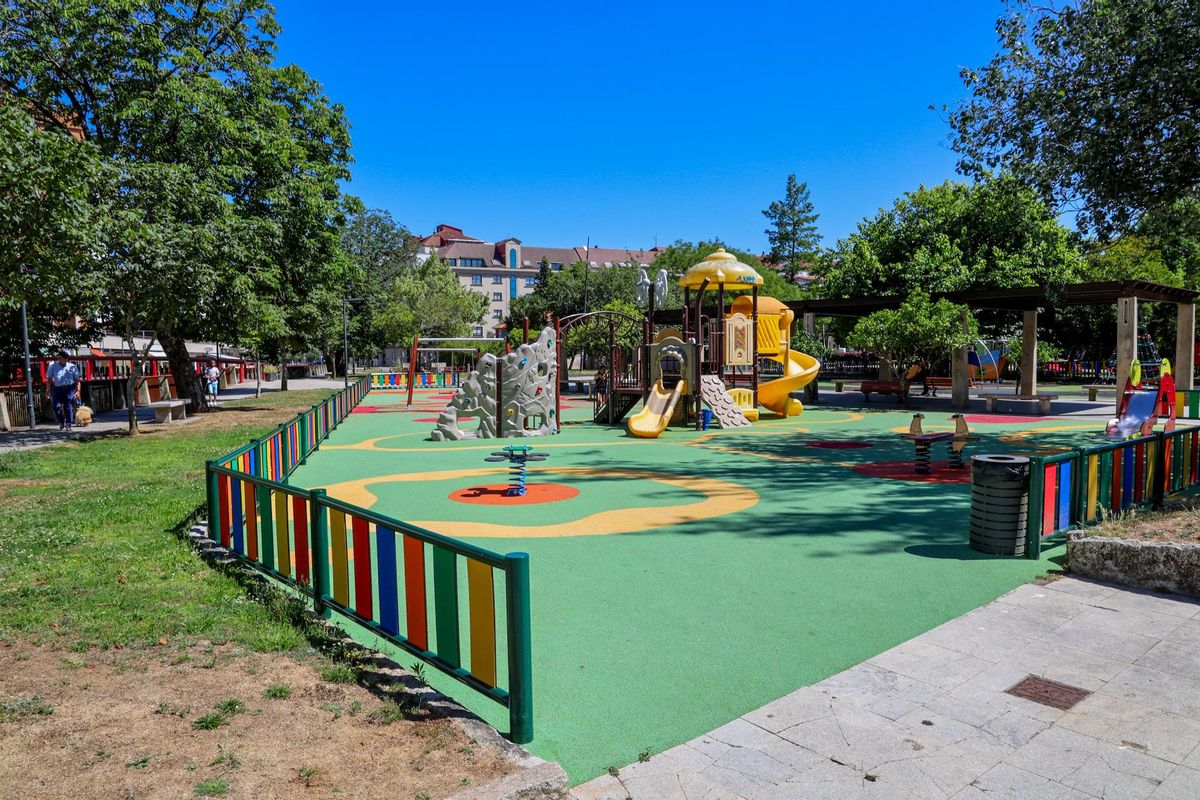 Zona de juegos de A Xunqueira en la tarde de ayer.