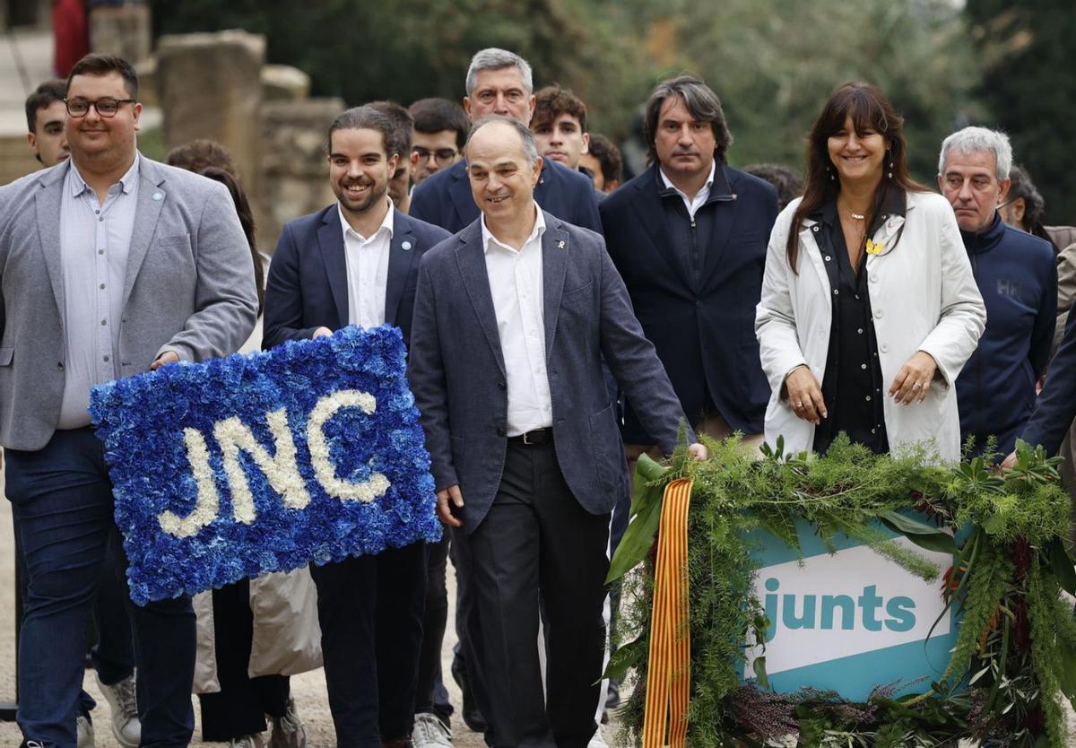 Junts s’obre a recolzar una moció de censura contra Sánchez i després rectifica