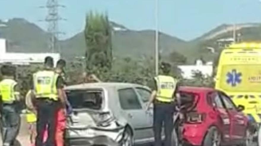 Imagen del accidente en cadena ocurrido ayer en Ibiza