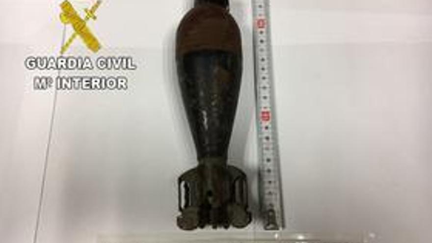 Desactivadas dos granadas de la Guerra Civil en la Isla