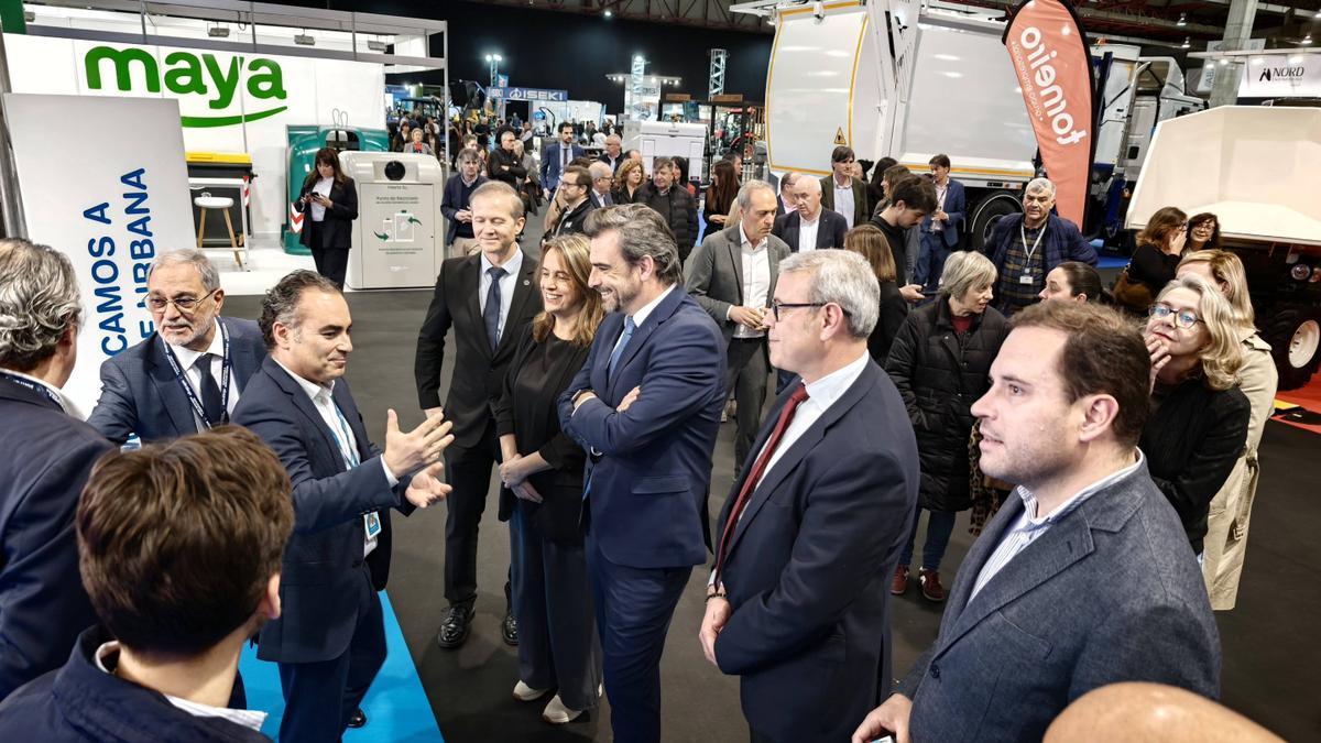 Inauguración de Enerxétika y ExpoMunicipal en Silleda, con autoridades y público