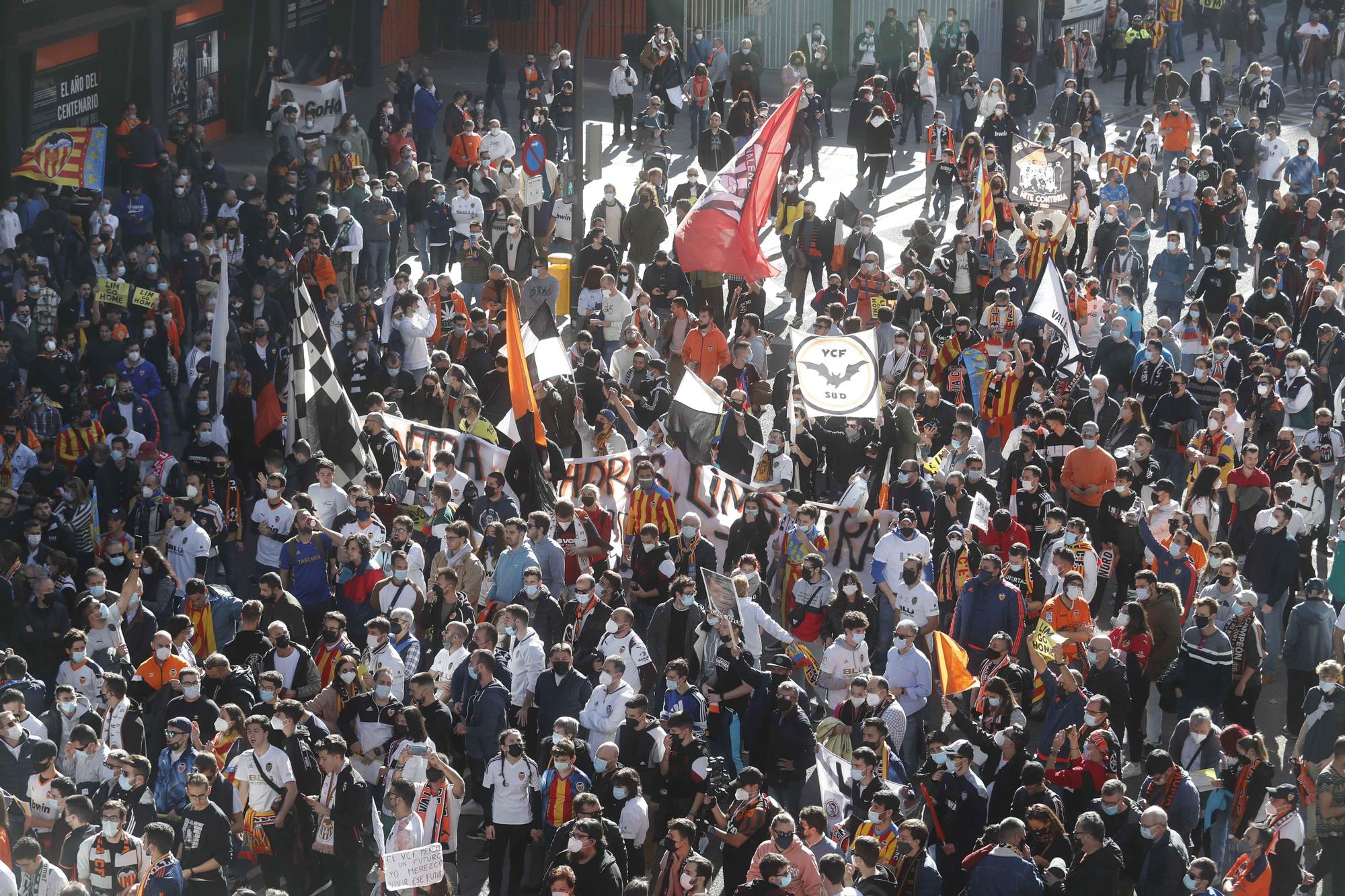 La manifestación valencianista contra Peter Lim (segunda parte)