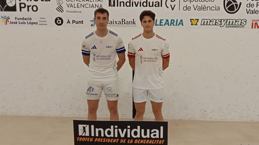 Salelles II i Vicent, abans de la partida de dijous a Castelló de Rugat